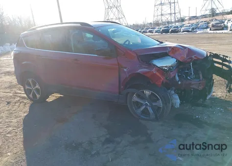 2017 Ford Escape Se z USA, uszkodzony, nr VIN 1FMCU9GD0HUA18304